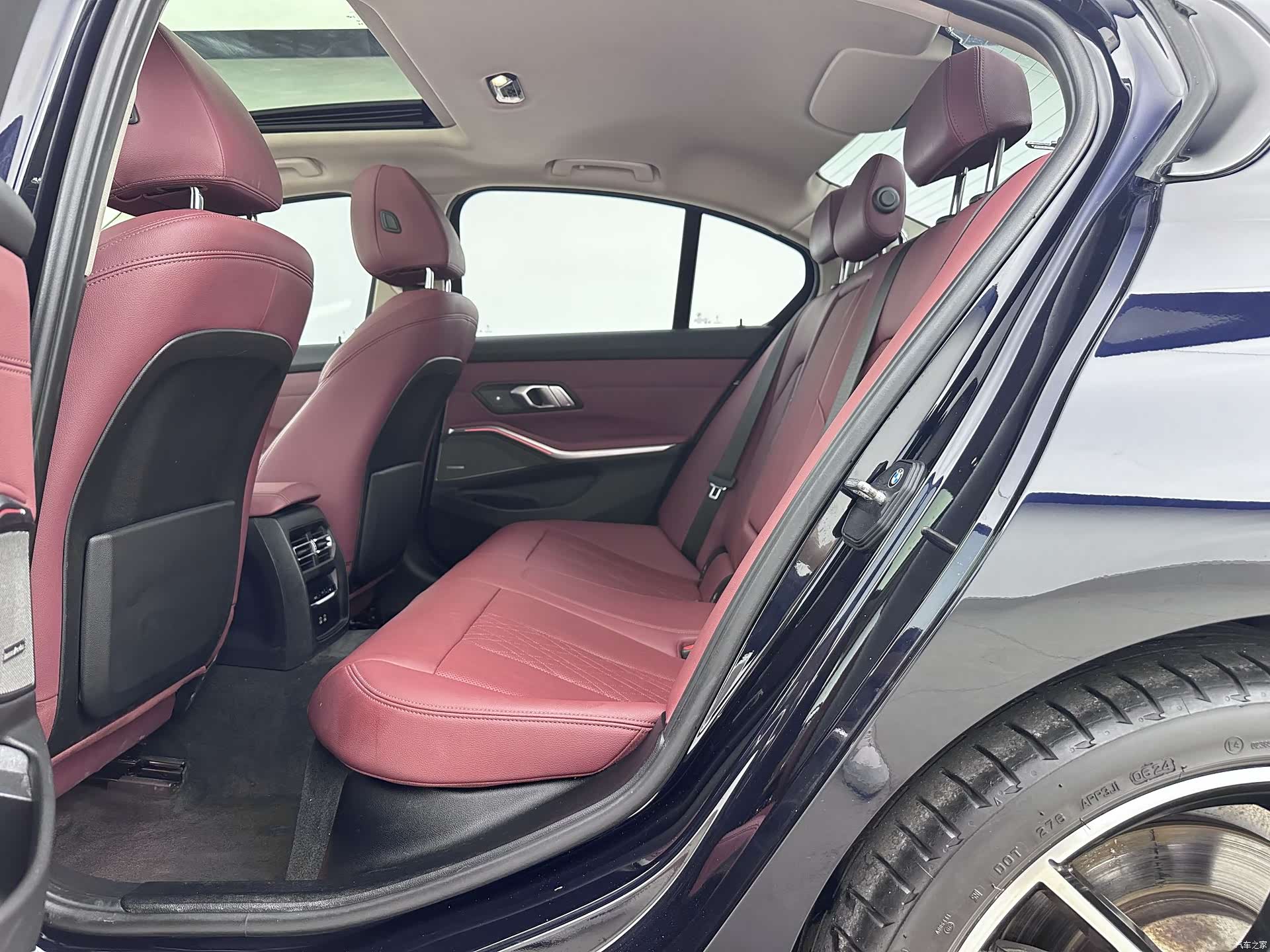 BMW 3 Series, 2022 9