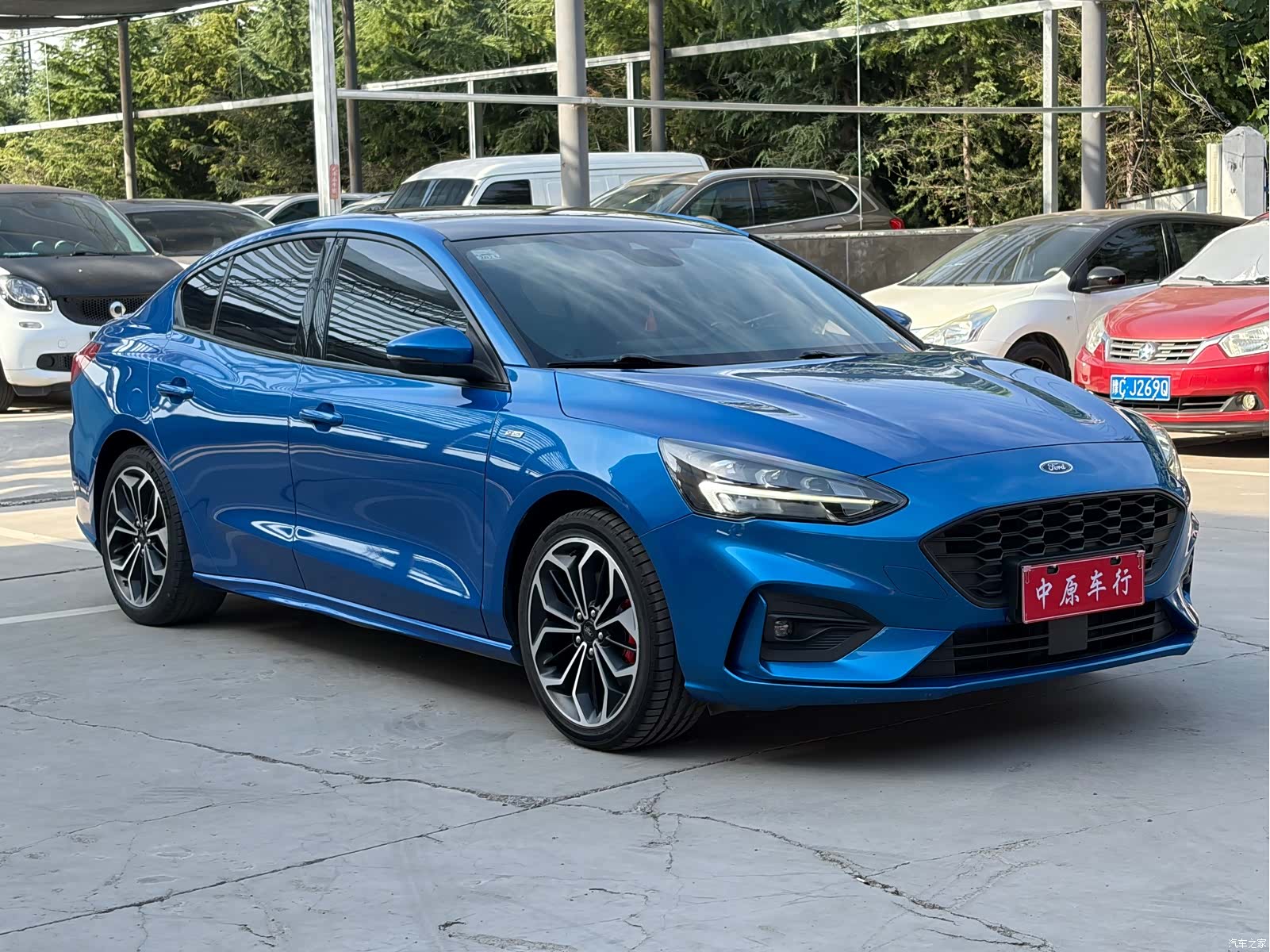 Ford Focus, 2021 3