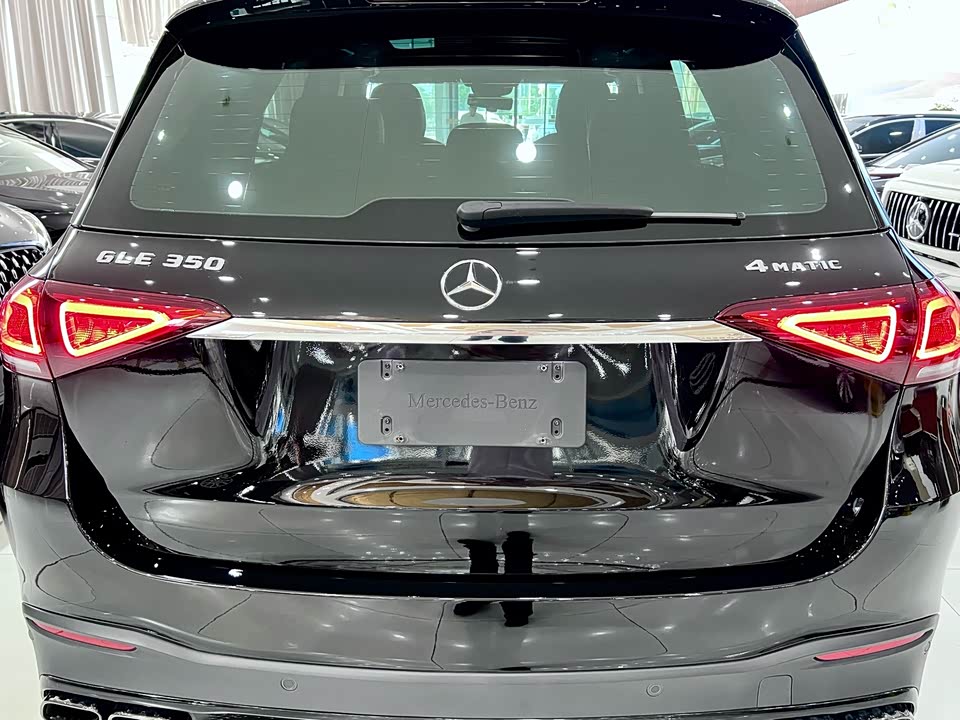 Mercedes-Benz GLE Mercedes-Benz GLE