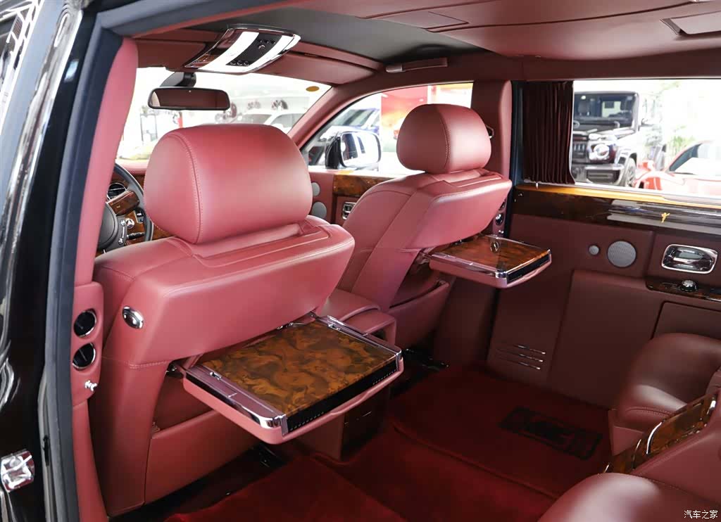 Rolls-Royce Phantom, 2012 9