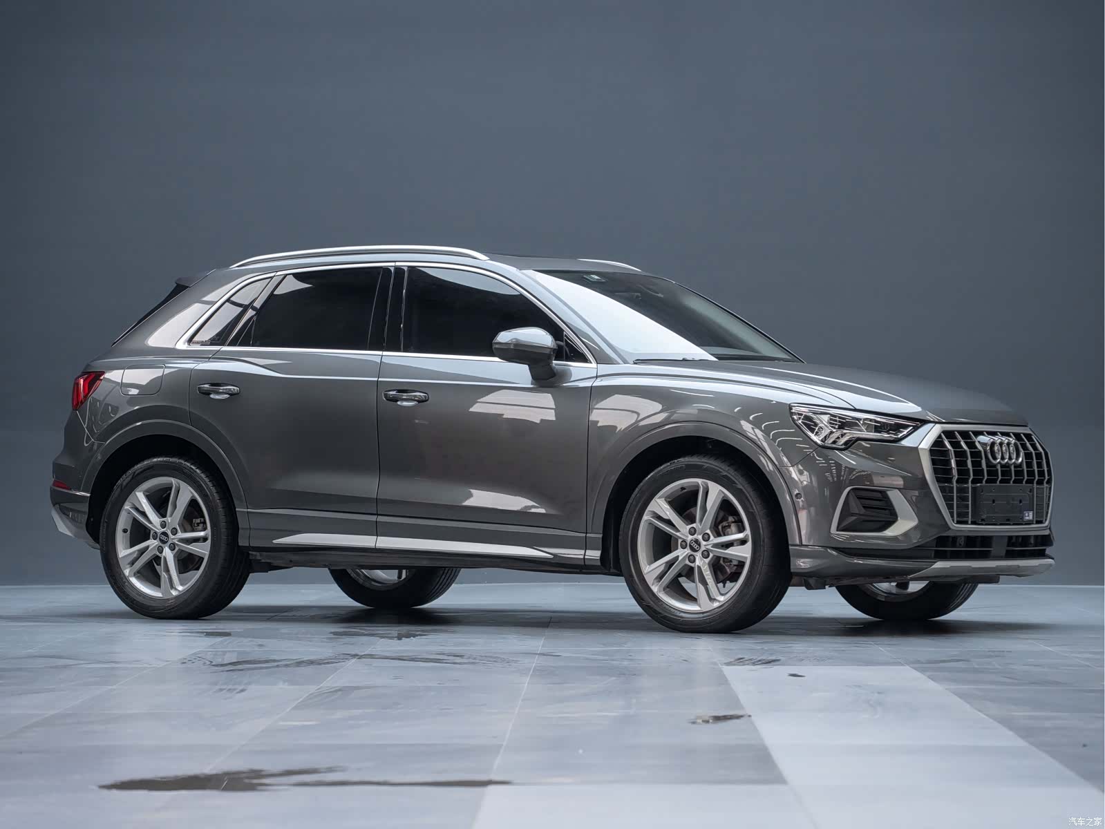 Audi Q3, 2022 все фото