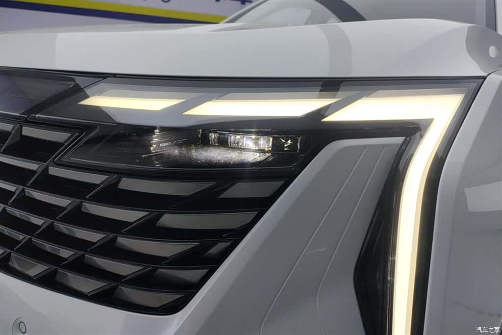 Geely Boyue, 2024 все фото