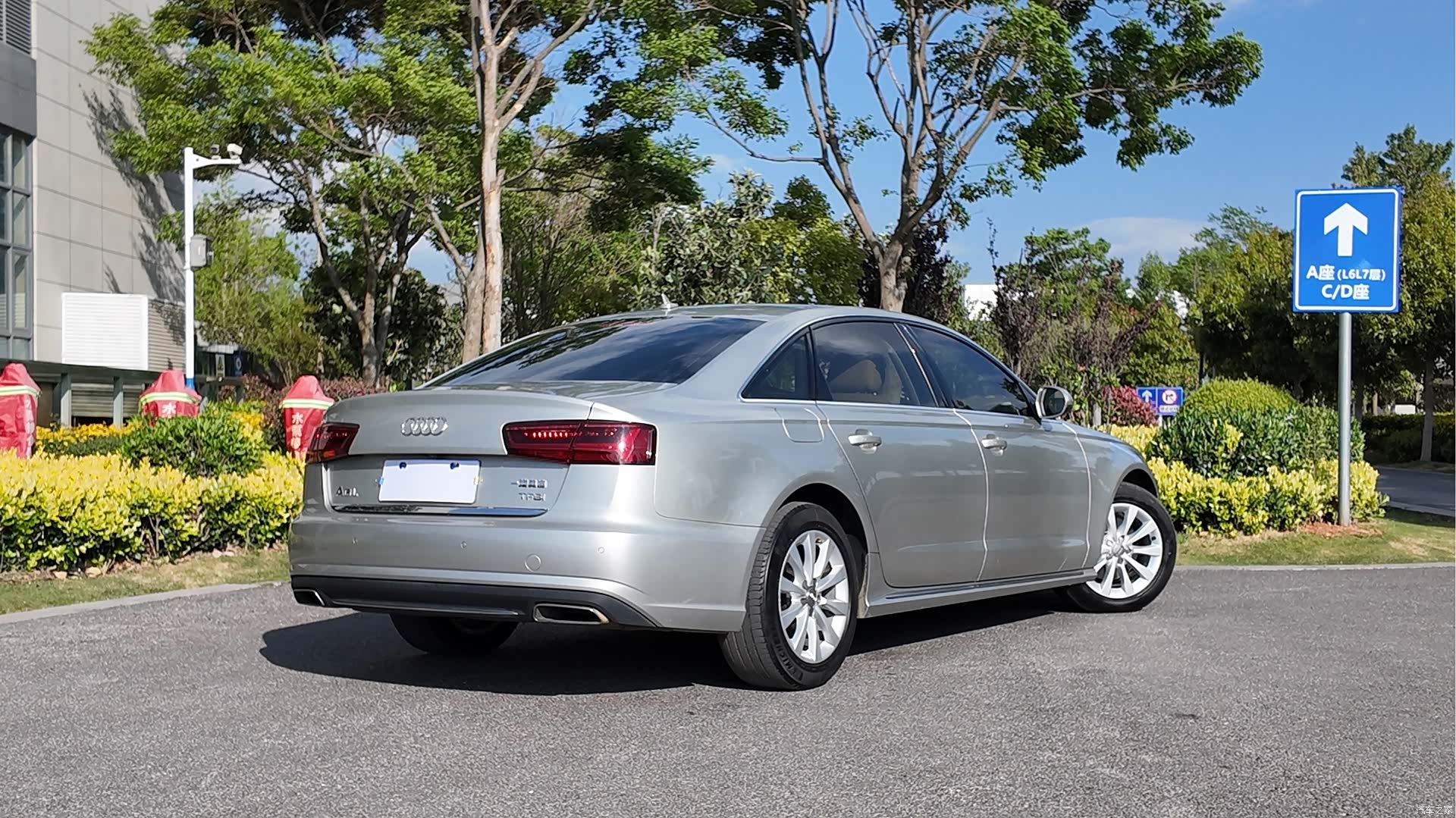 Audi A6L, 2016 7