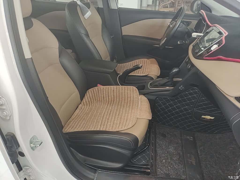 Chevrolet 320, 2021 25