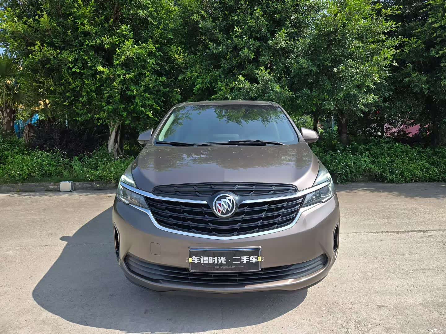 Buick GL8, 2021 2