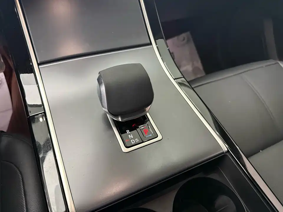 Land Rover Range Rover Star Pulse