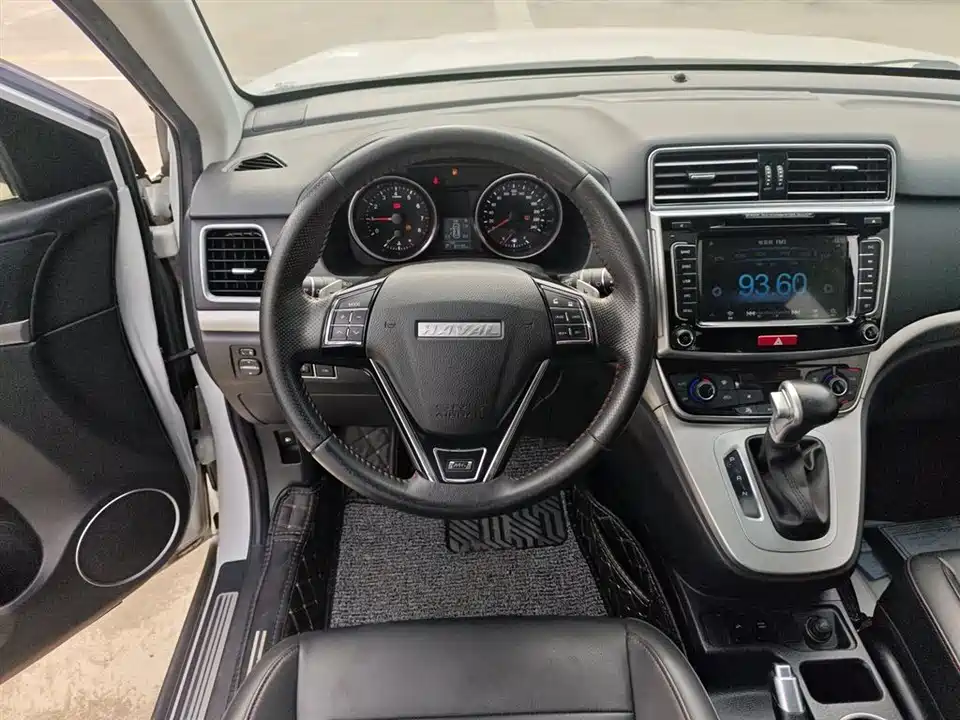 Haval M6