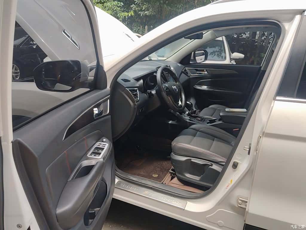 Changan CS75, 2014 16