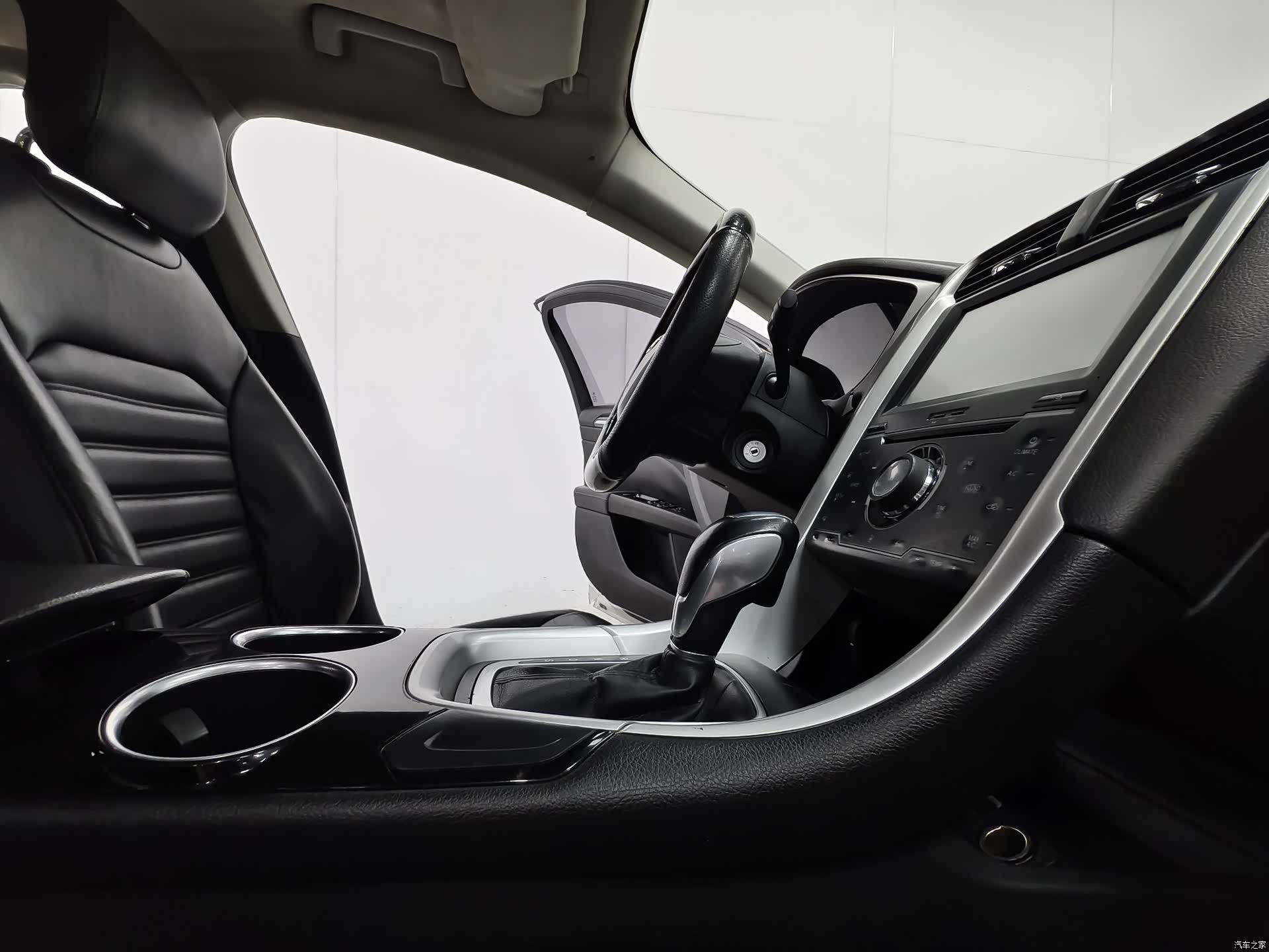 Ford Mondeo, 2015 15
