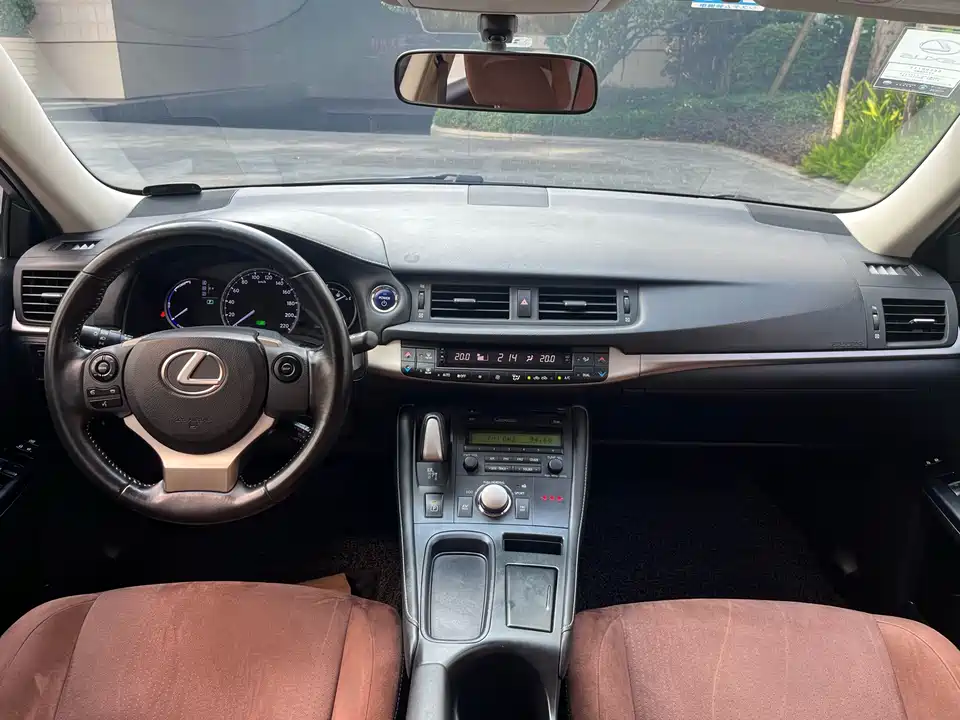 Lexus CT