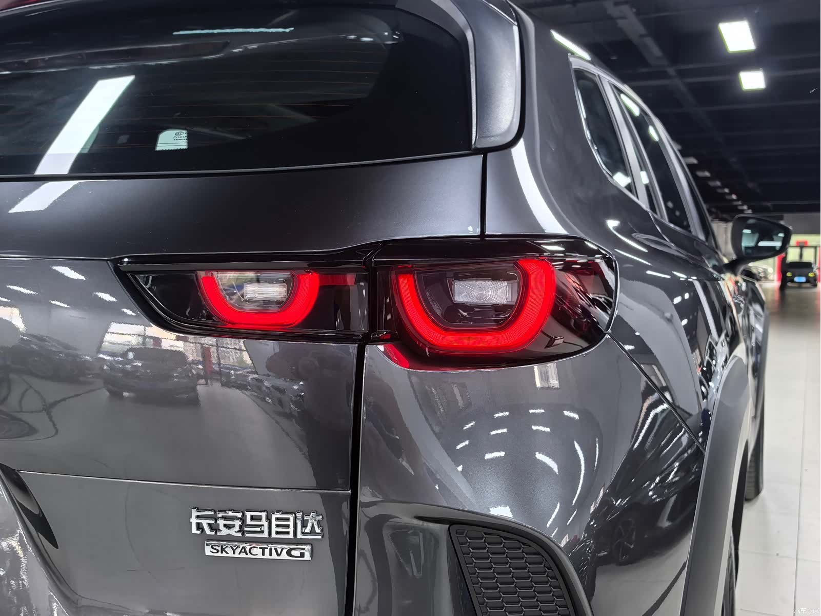 Mazda CX-50, 2023 все фото