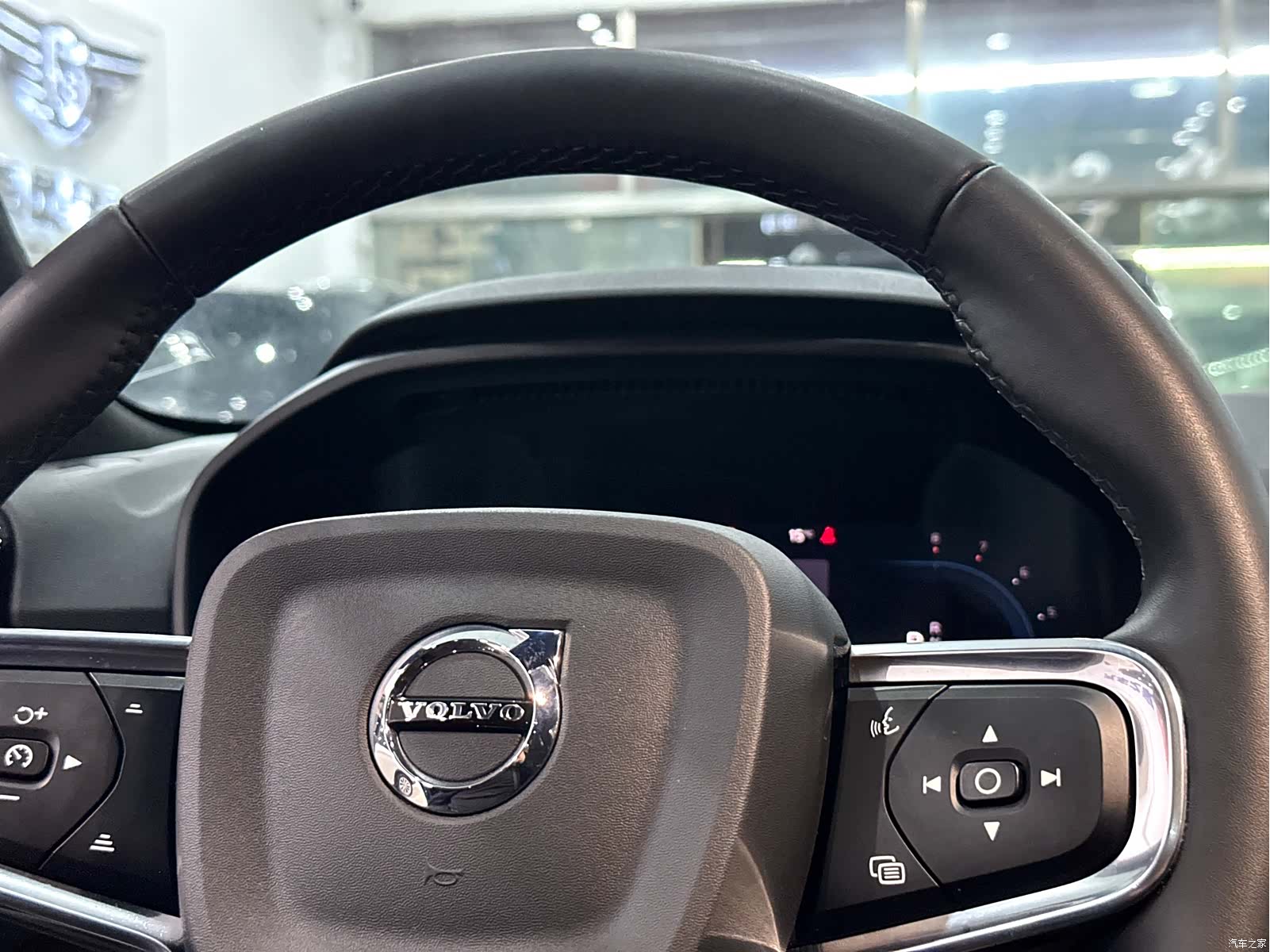 Volvo XC40, 2022 23