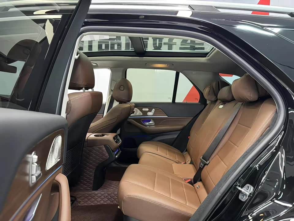 Mercedes-Benz GLE Mercedes-Benz GLE