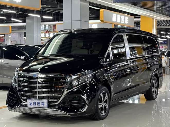 Mercedes-Benz Vito 2025 2.0T Elite 7 мест