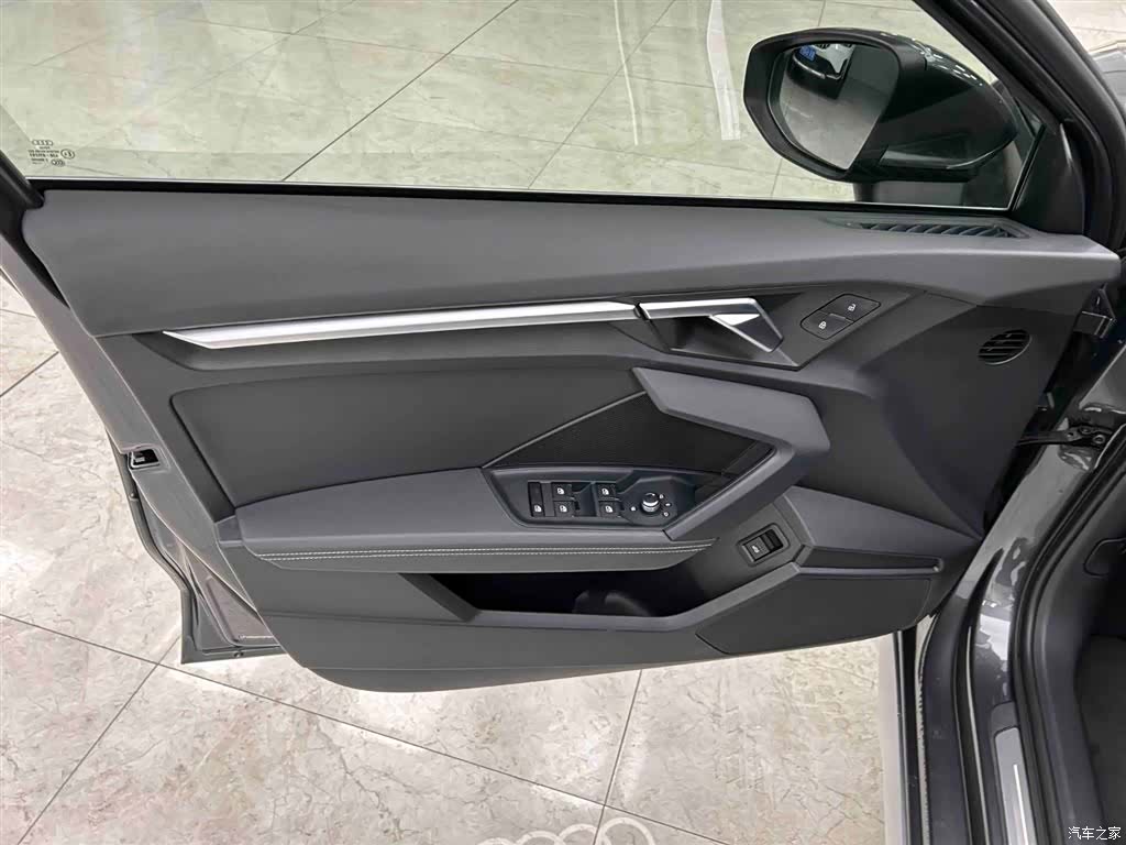 Audi A3, 2023 10