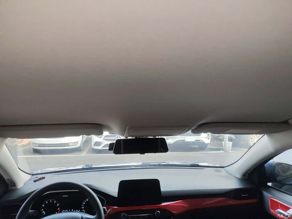Ford Focus, 2019 14