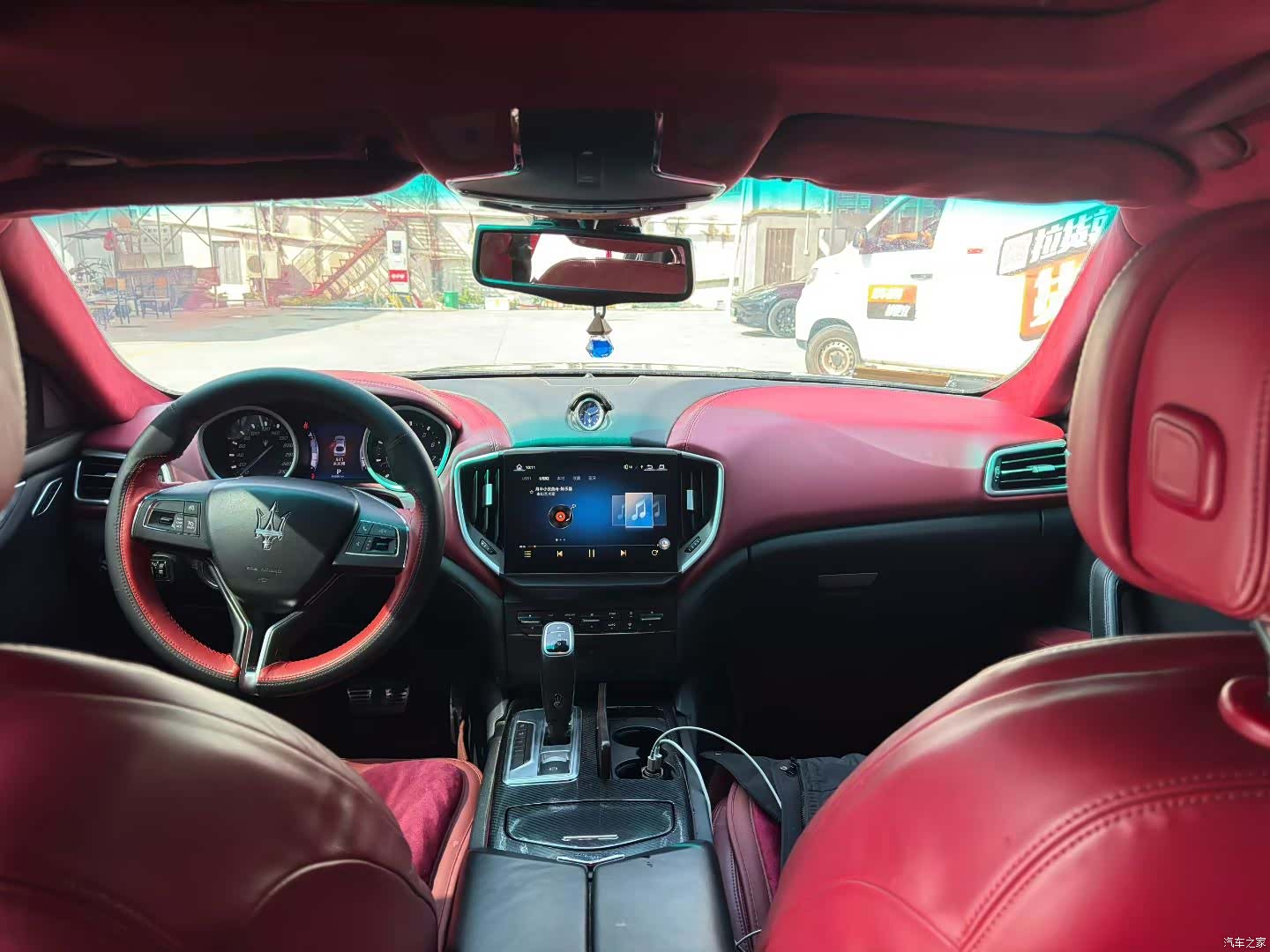 Maserati Ghibli, 2014 все фото