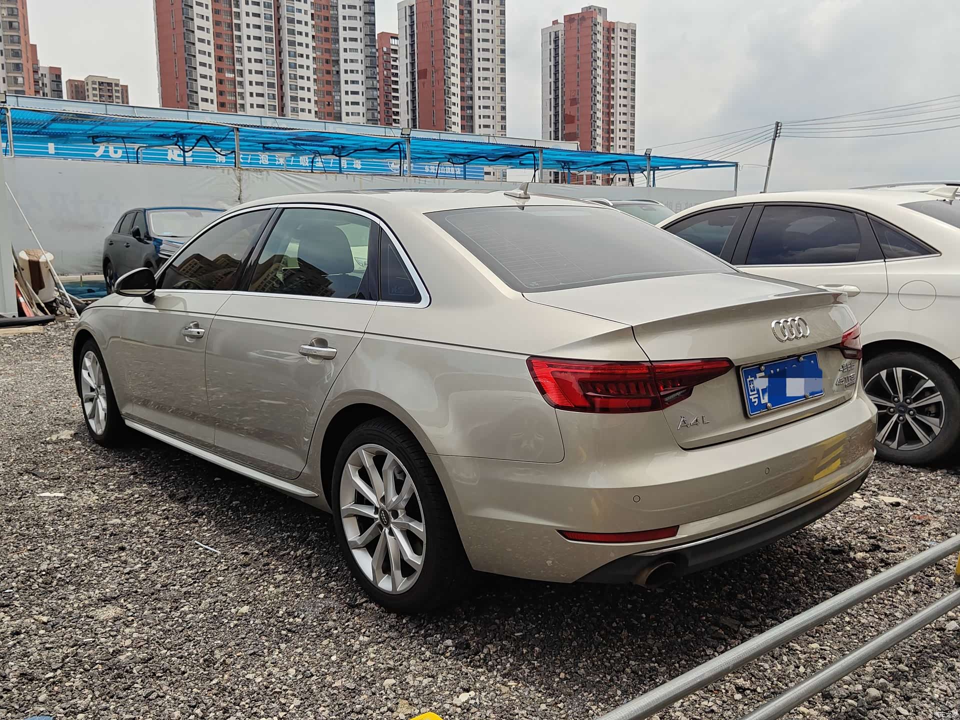 Audi A4L, 2018 4