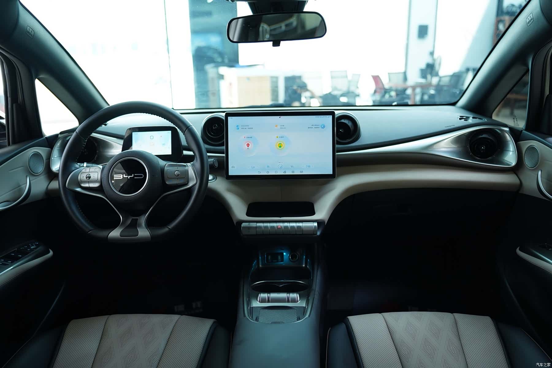 BYD Dolphin, 2023 6