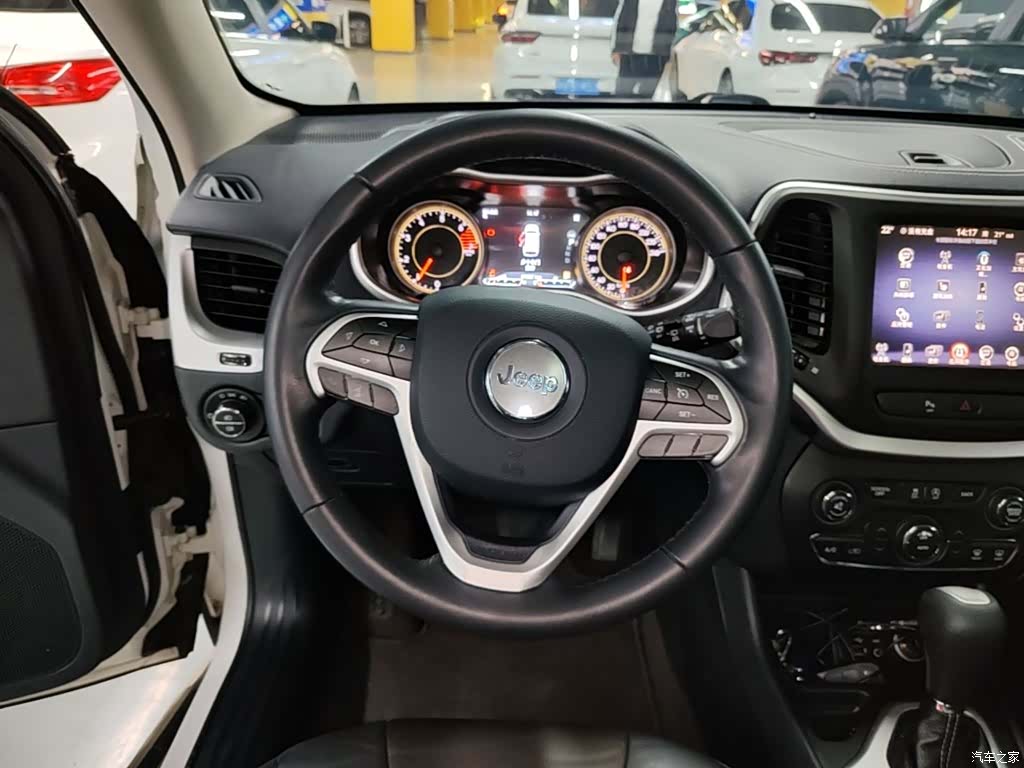 Jeep Cherokee, 2017 7