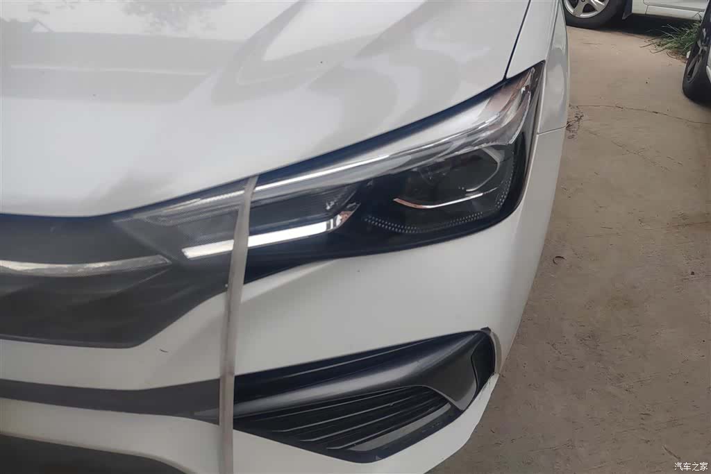 Roewe i5, 2021 все фото