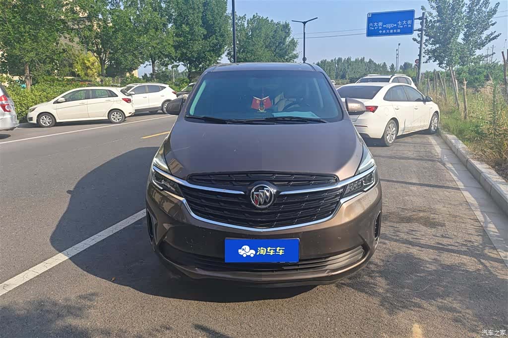 Buick GL8, 2021 2