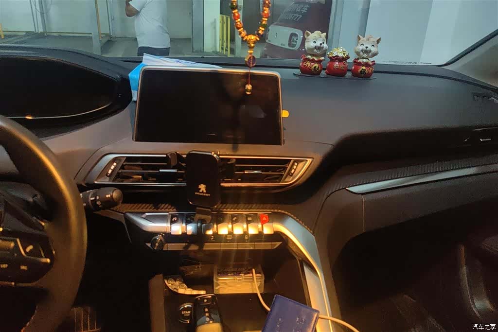 Peugeot 4008, 2021 13