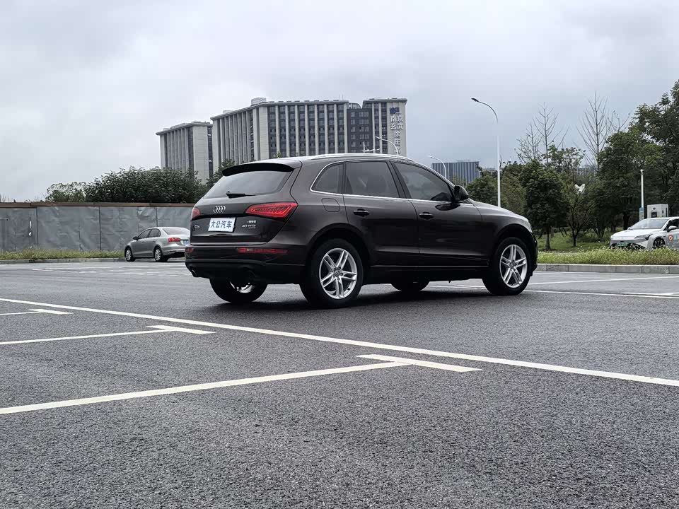 Audi Q5