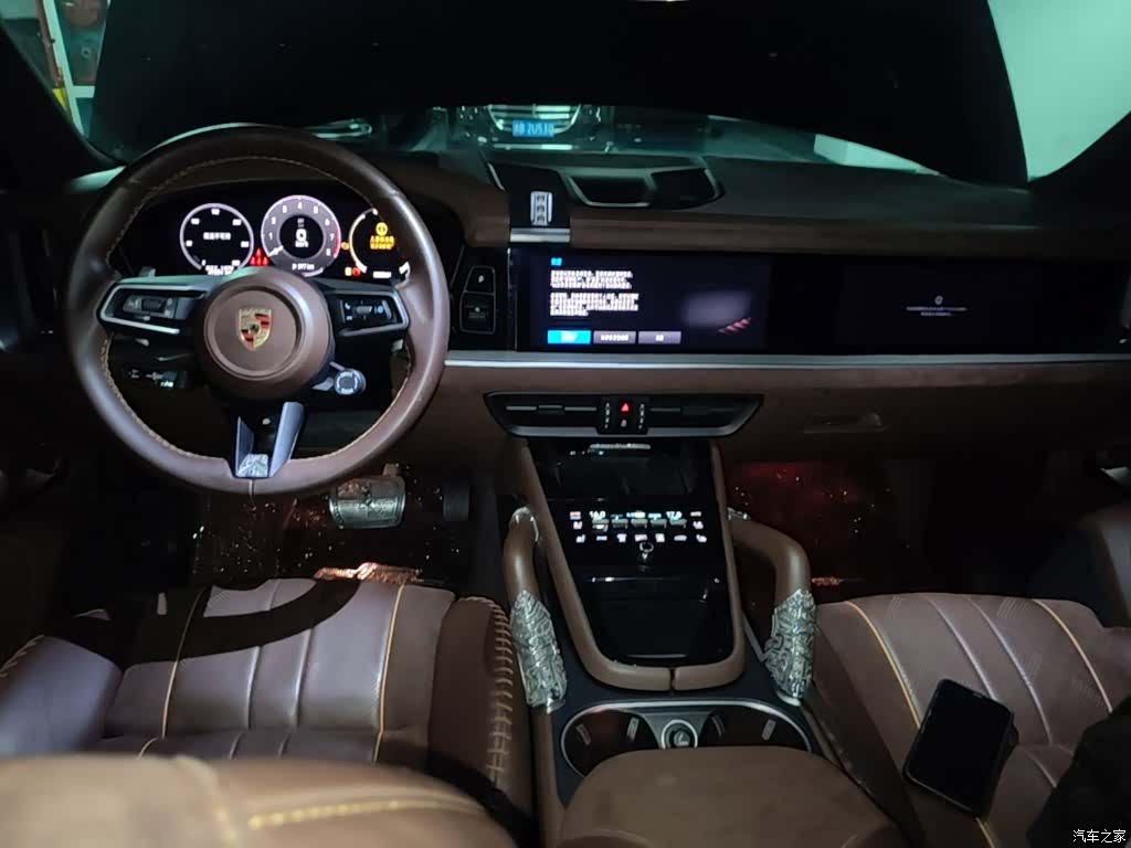 Porsche Cayenne, 2023 16