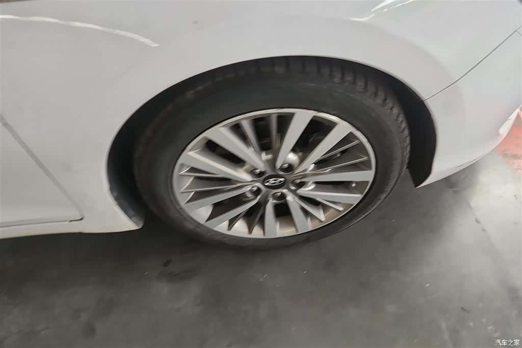 Hyundai GLS, 2017 все фото