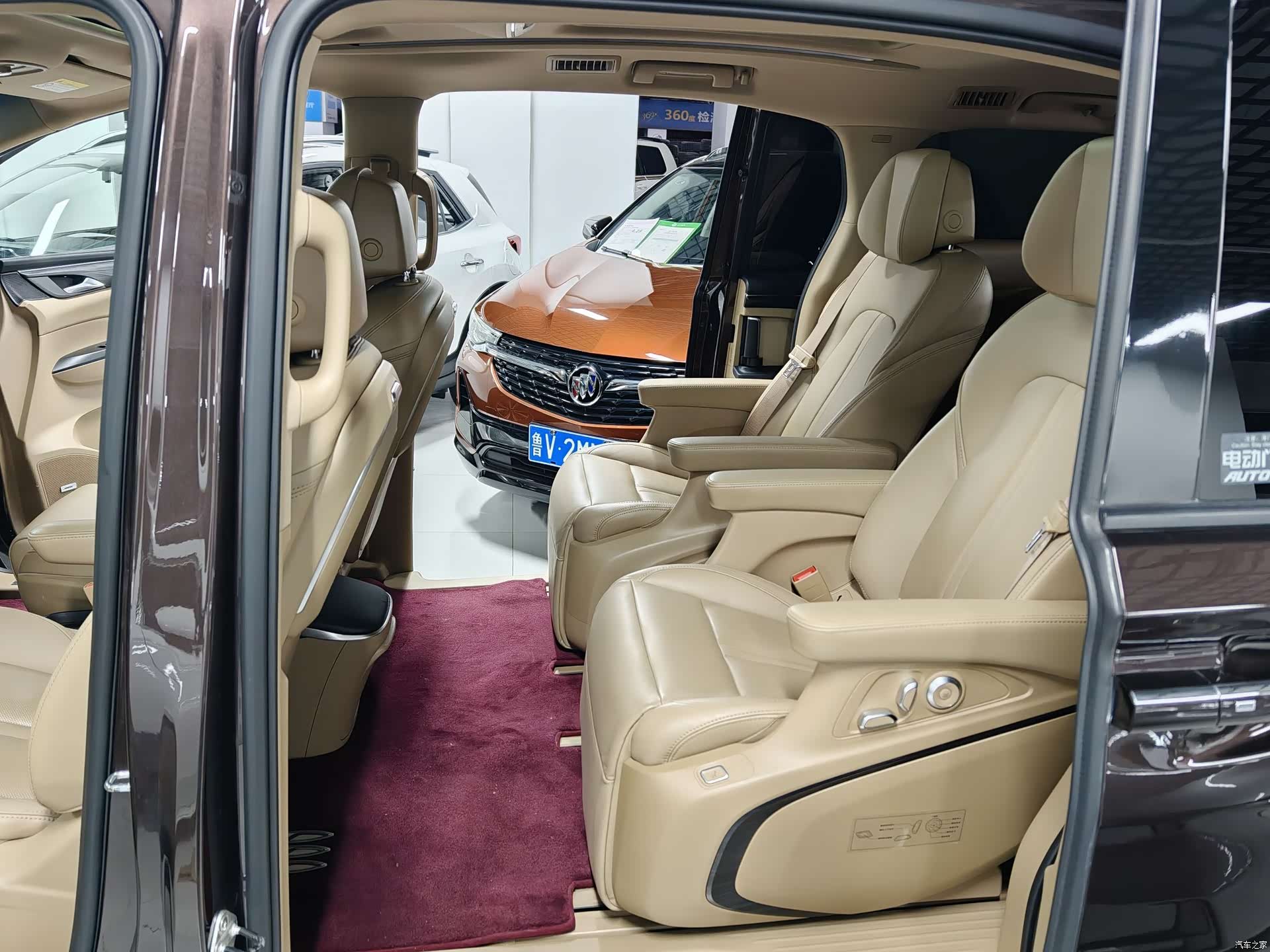 Buick GL8, 2021 6