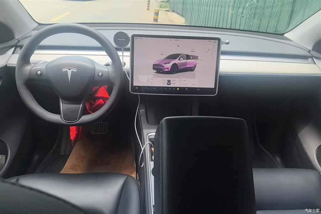 Tesla Model Y, 2023 12