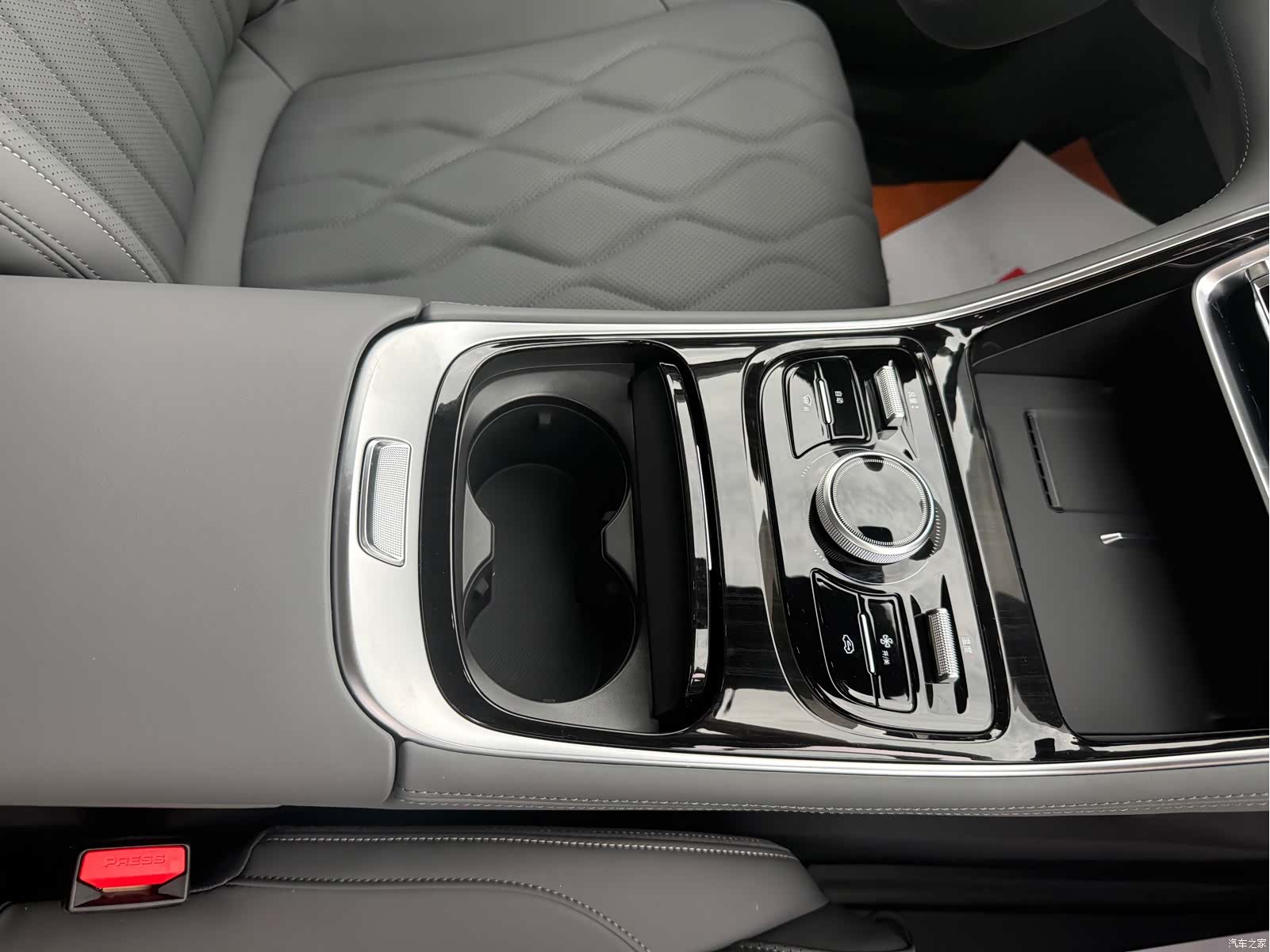 Geely A7, 2025 все фото