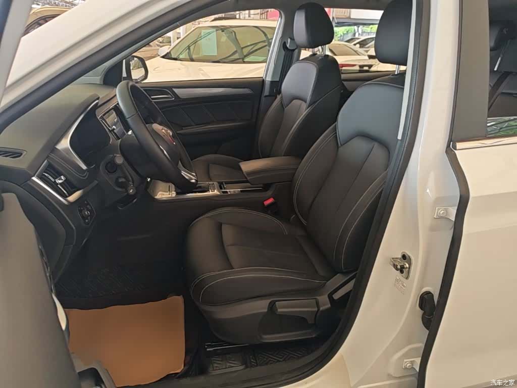 Roewe RX5, 2021 15