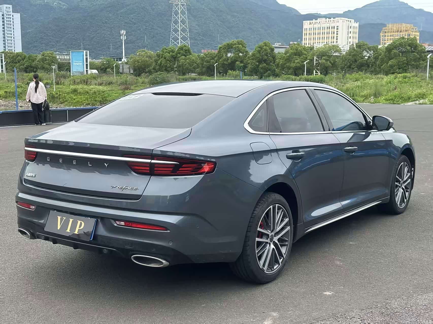 Geely Preface, 2022 11