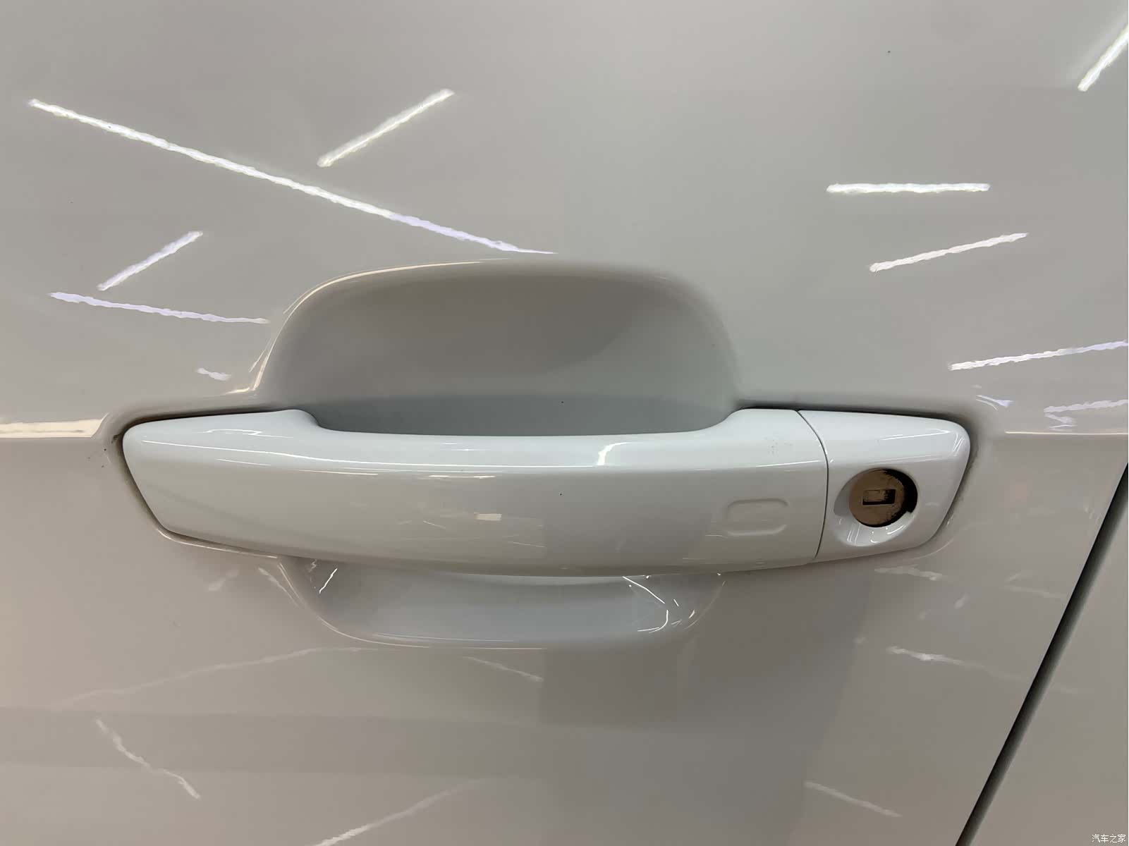 Audi Q2L, 2022 17