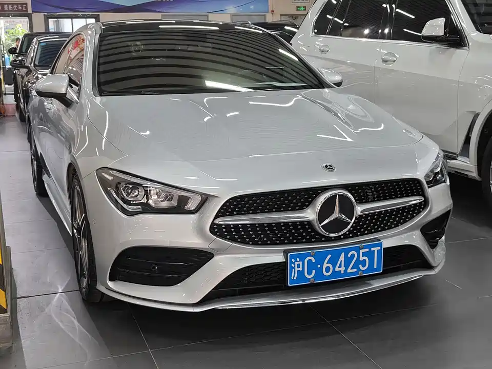 Mercedes-Benz CLA