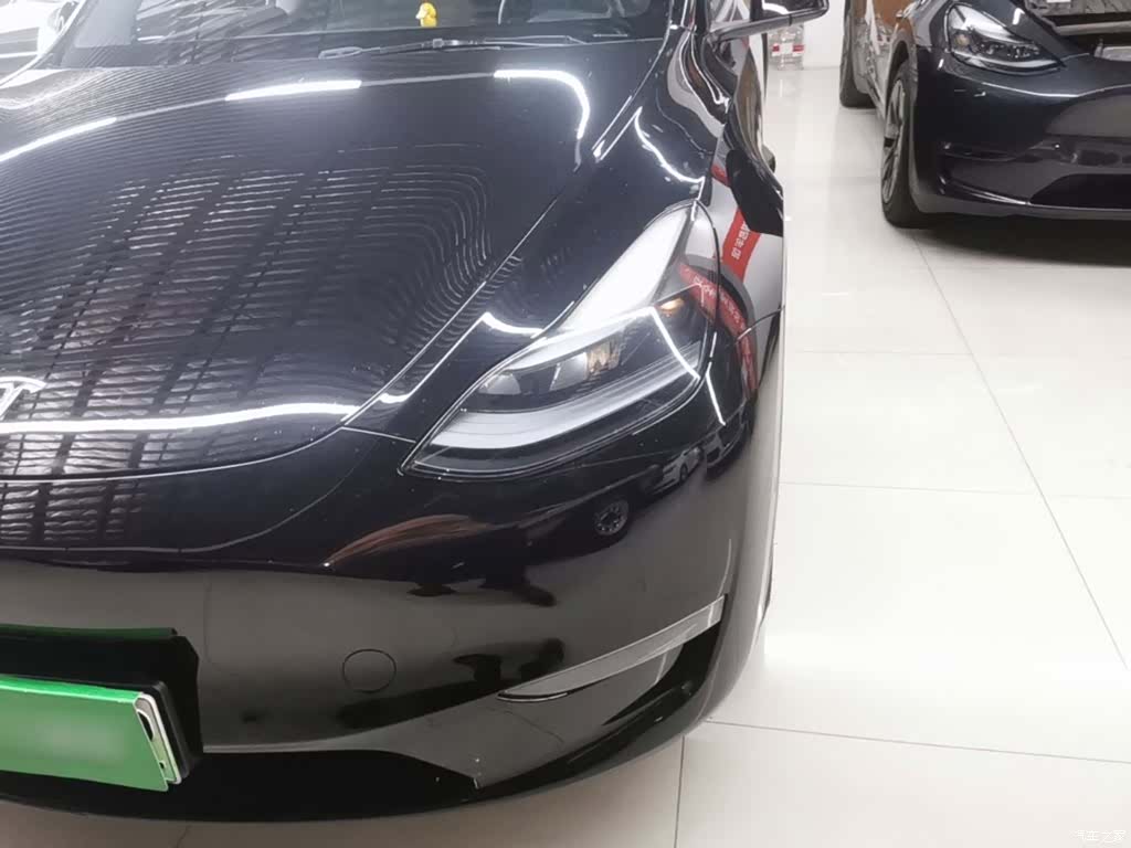 Tesla Model Y, 2021 24