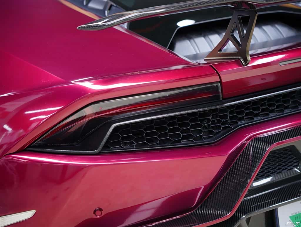 Lamborghini Huracán, 2017 4