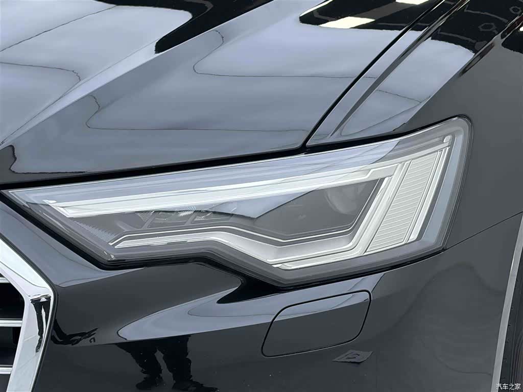 Audi A6L, 2019 8