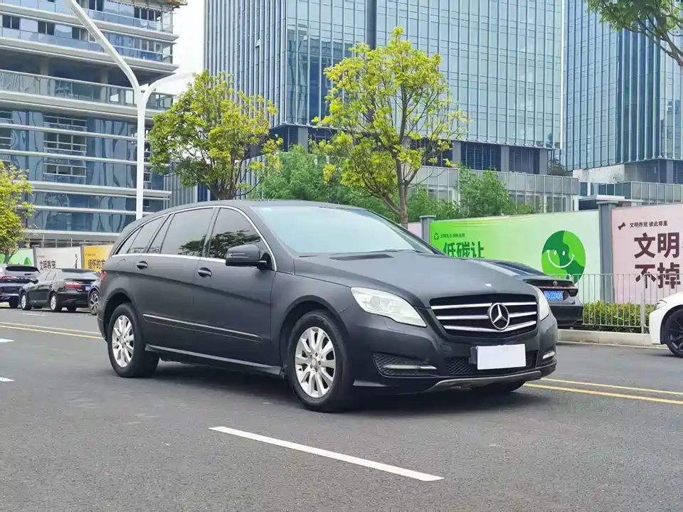 Mercedes-Benz R-class