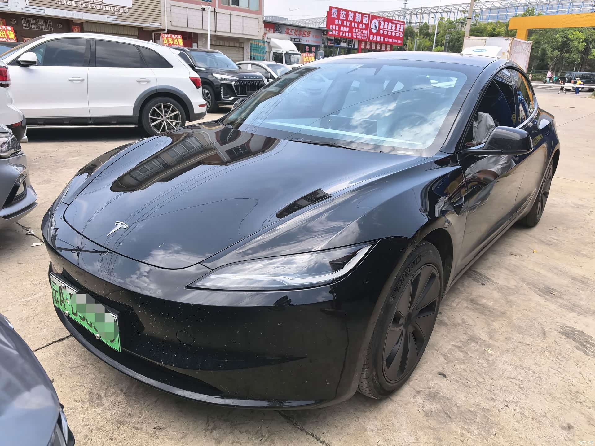 Tesla Model 3, 2024 1