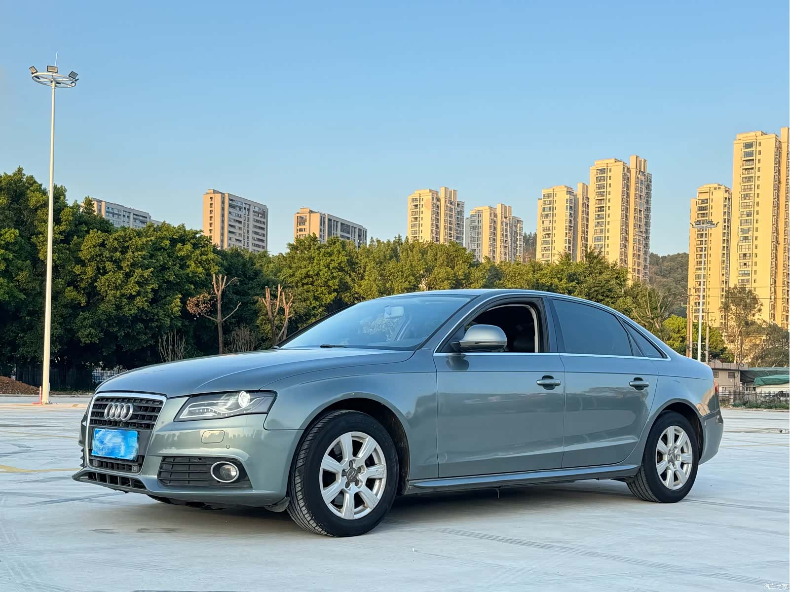 Audi A4L, 2012 2