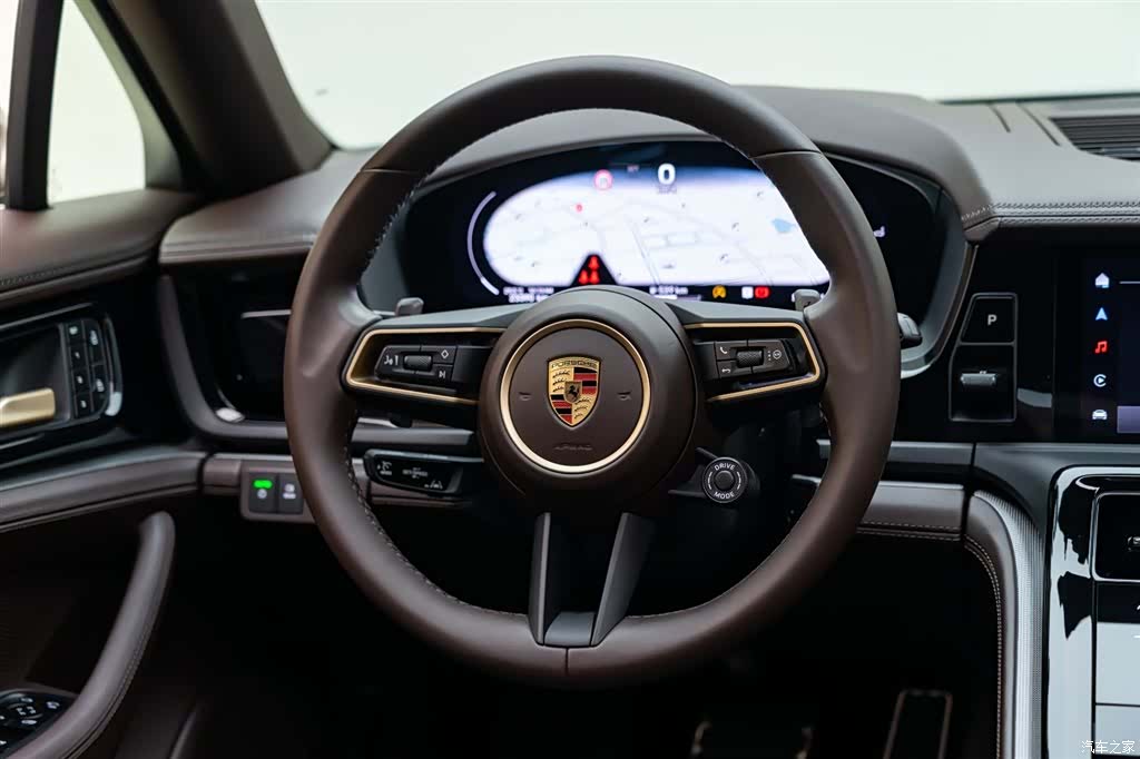 Porsche Panamera, 2024 13