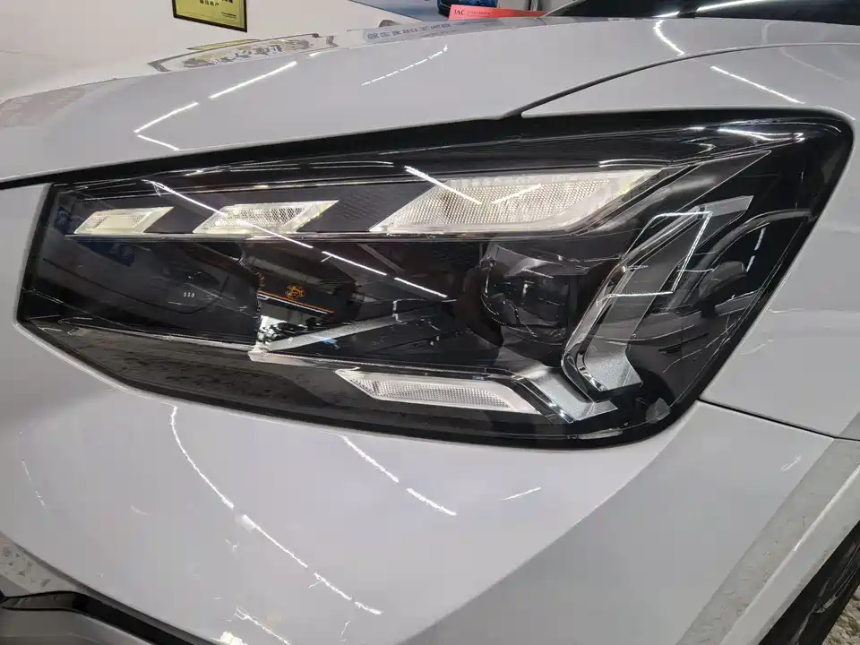 Audi Q2L Audi Q2L