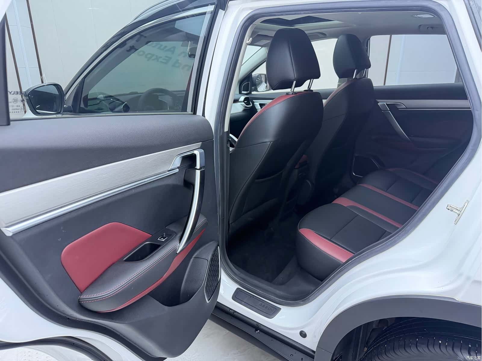 Geely Coolray, 2021 15