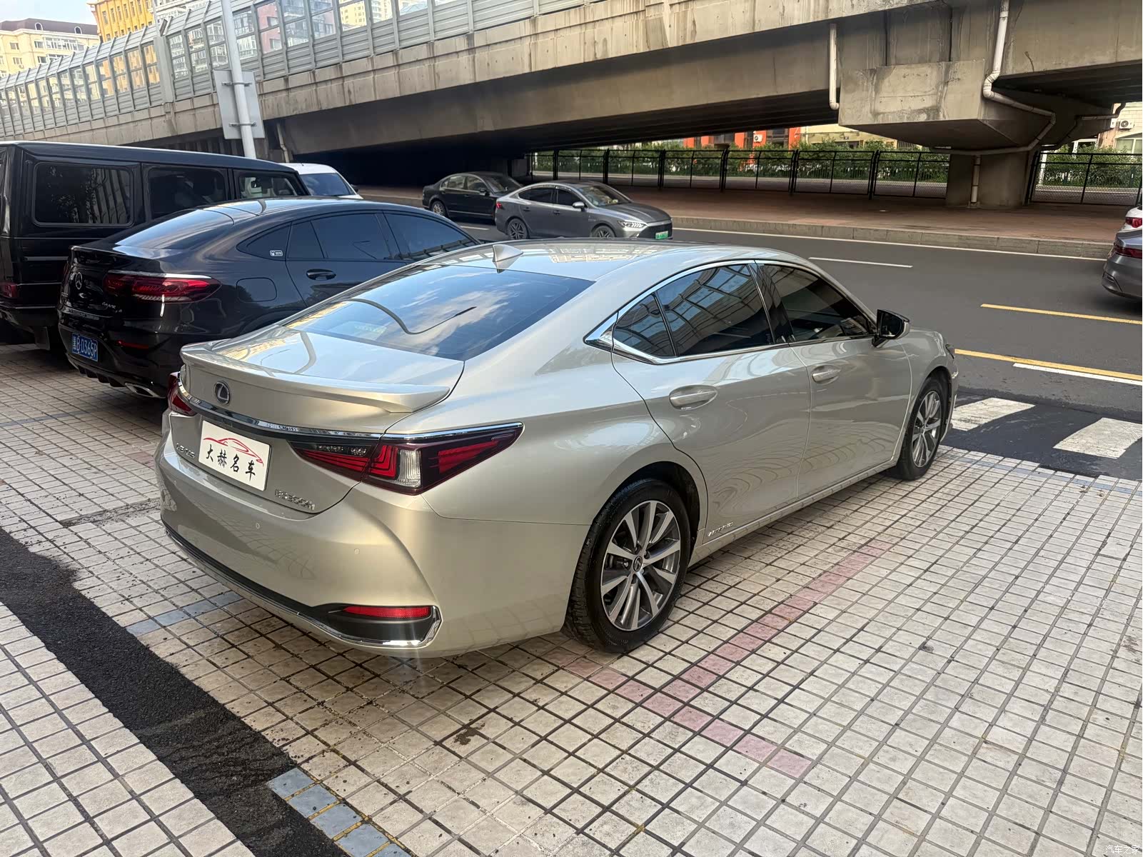 Lexus ES, 2019 6