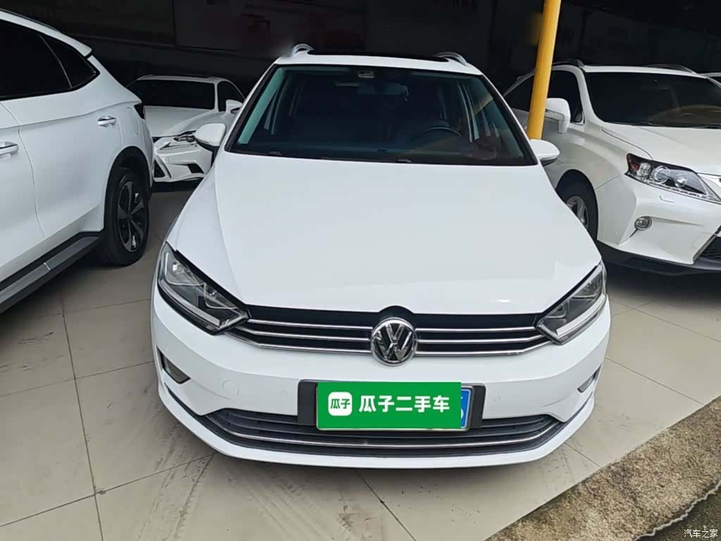 Volkswagen Golf, 2017 3