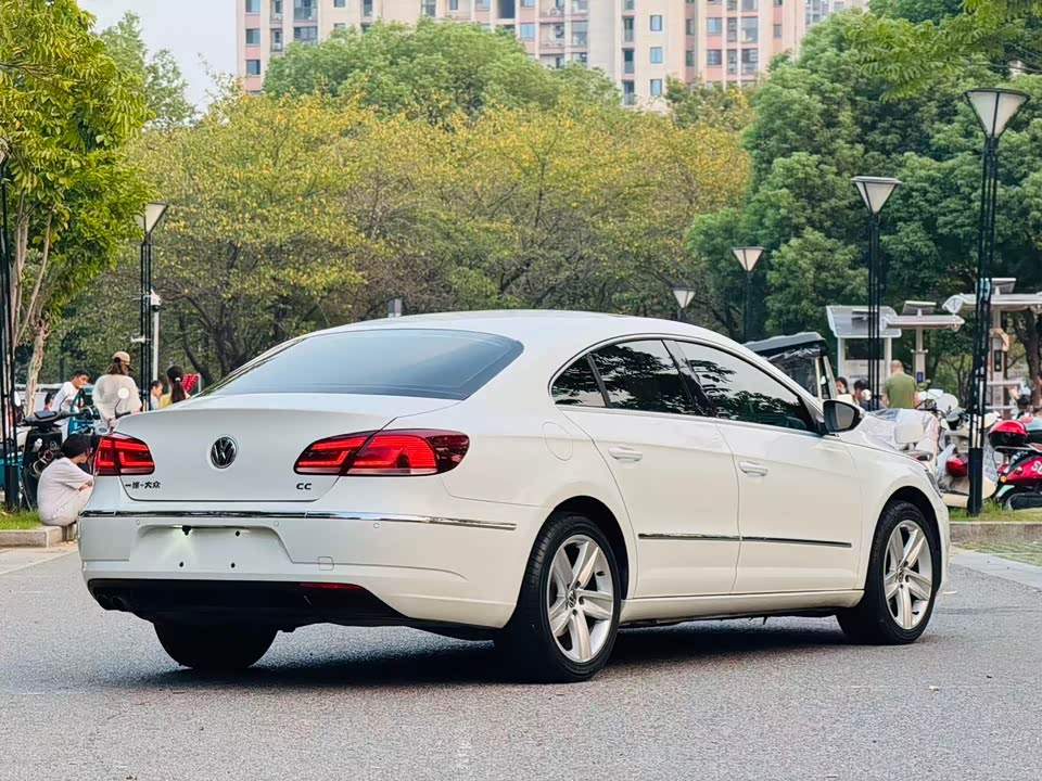 Volkswagen CC