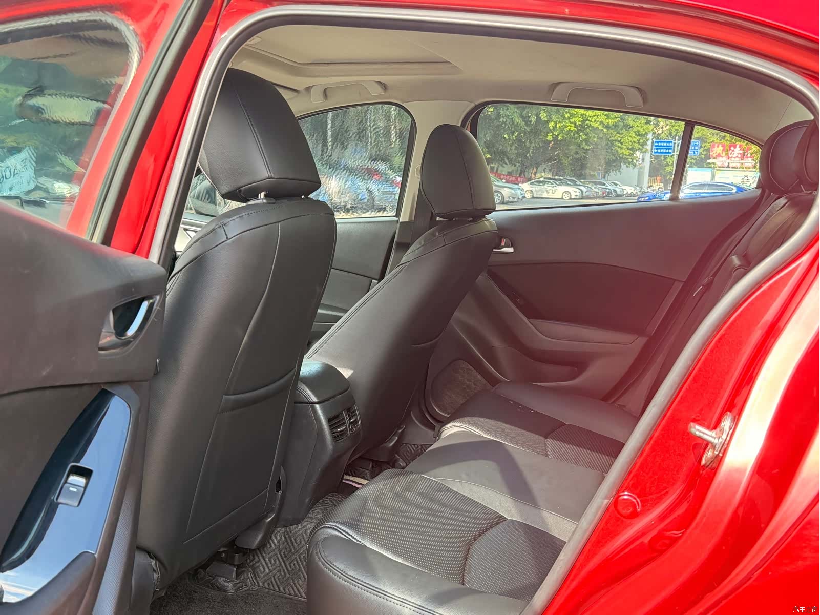 Mazda Mazda3, 2017 все фото
